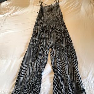 Vitamin A romper size medium. Black and white